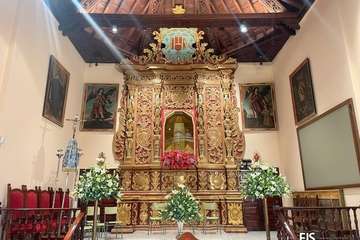 El trono de la Inmaculada Concepción, listo para el día grande de sus fiestas en Jinámar (Telde)/FJS Fotografía.